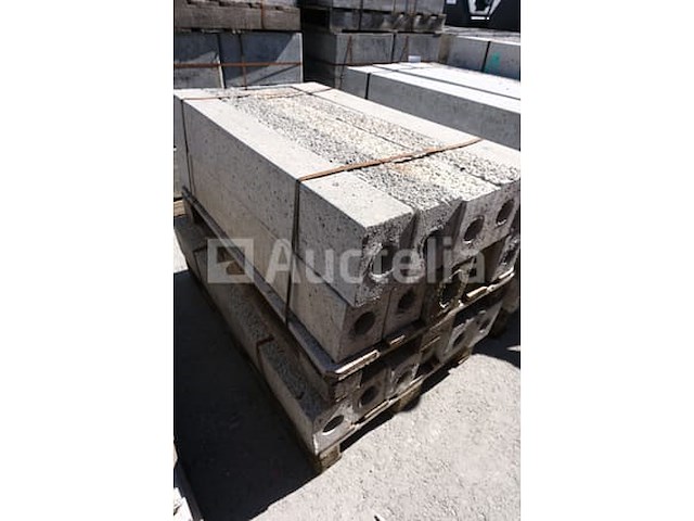 15 betonnen latei 120x14x19 - afbeelding 1 van  4
