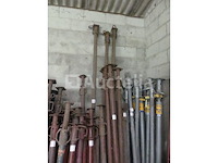 15 diverse rekwisieten - afbeelding 1 van  4