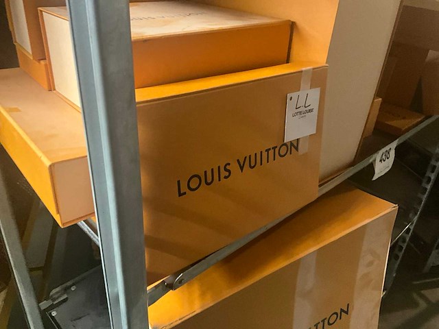15 dozen louis vuitton - afbeelding 2 van  8