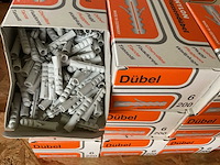 15 dozen pluggen - afbeelding 2 van  4