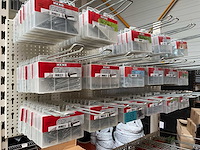 15 dozen veerringen; gipsplaatschroeven; houtdraadbouten - afbeelding 1 van  7