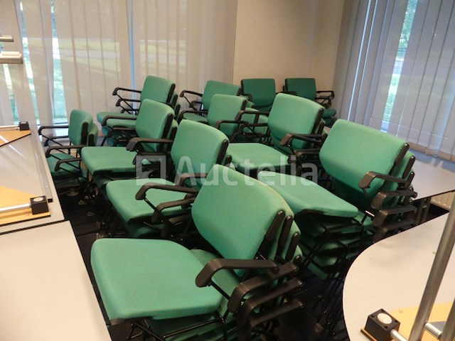 15 giroflex 47611 vergaderstoelen - afbeelding 1 van  8