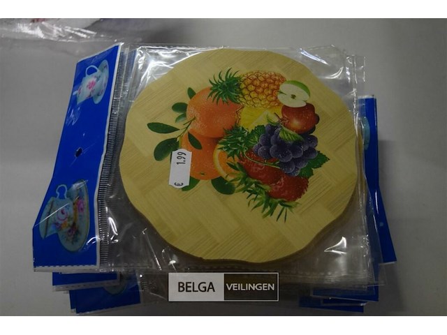 ±15 houten onderleggers - afbeelding 1 van  3