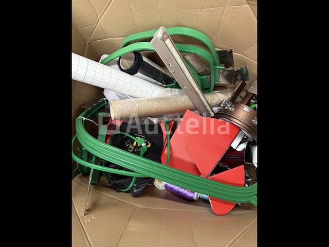 15-koppige pro borduurmachine met accessoires - afbeelding 6 van  6