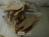 15 paar half lederen handschoenen - afbeelding 1 van  3
