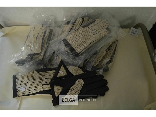 15 paar half lederen handschoenen - afbeelding 1 van  3