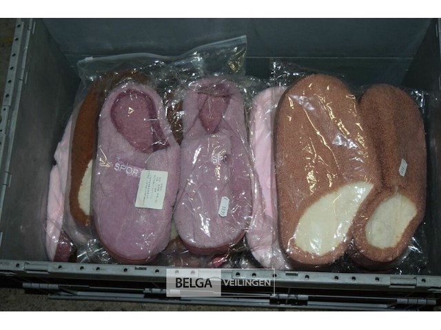 15 paar sloffen div maten - afbeelding 4 van  4