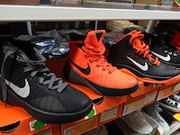 15 paar sportschoenen - afbeelding 3 van  5