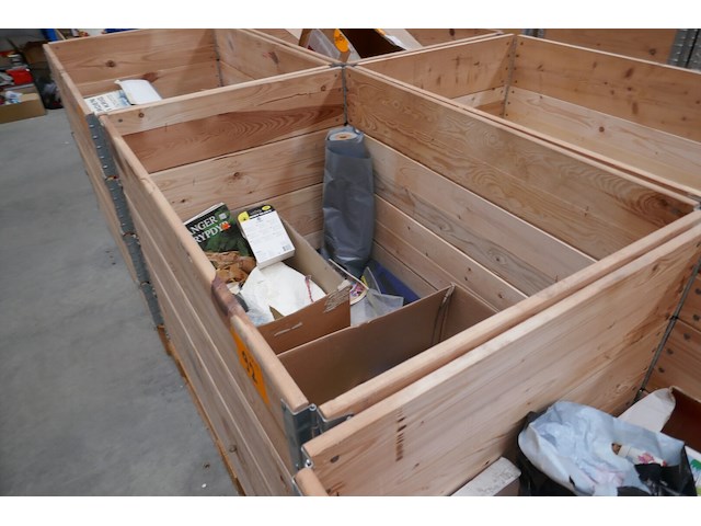 15 palletten met opzetranden + inhoud - afbeelding 4 van  10