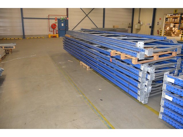 15 staanders blauw afm. 6,50m hoogte en 1,10m breedte jungheinrich - afbeelding 5 van  7