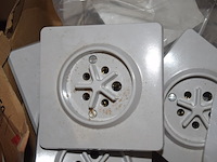 15 stekkers/ 7 stopcontacten 380v - afbeelding 1 van  5