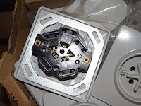 15 stekkers/ 7 stopcontacten 380v - afbeelding 3 van  5