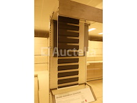 15 tentoonstellingsjaloezieën