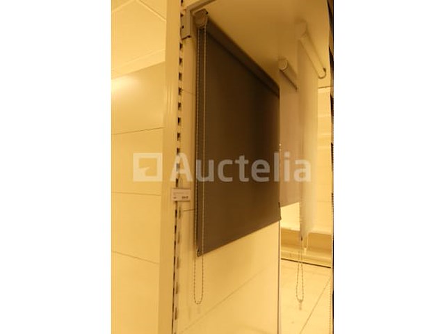 15 tentoonstellingsjaloezieën - afbeelding 6 van  13