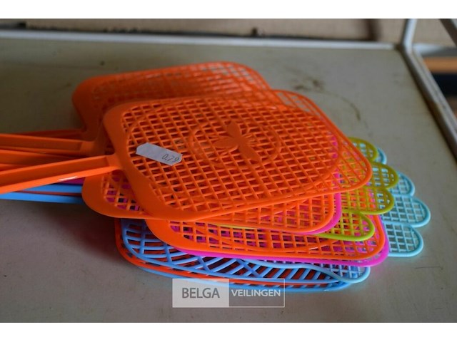 15 vliegenmeppers div. kleuren - afbeelding 2 van  2