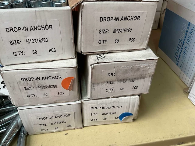 15 x dozen inslagankers ; getorste nagels - afbeelding 2 van  11