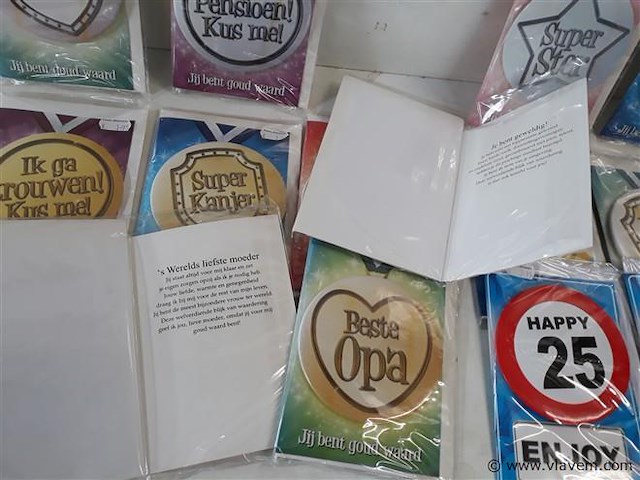 15 x kaart met enveloppe + button - afbeelding 2 van  2