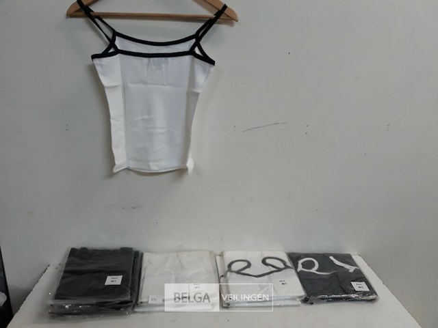 15 x topje m/l mix kleuren - afbeelding 1 van  3