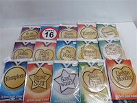 15 x wenskaart +enveloppe met button - afbeelding 1 van  2