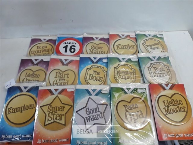 15 x wenskaart +enveloppe met button - afbeelding 1 van  3