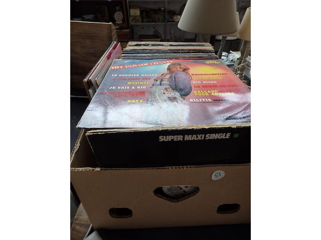 150 lp's - afbeelding 1 van  2