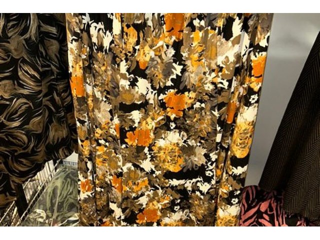 150 rokken lies - afbeelding 3 van  7