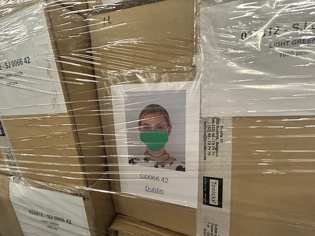 15000 mondmaskers - afbeelding 1 van  2