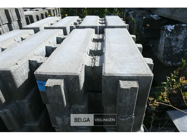 ± 150x waterdoorlatende klinkers - afbeelding 2 van  5