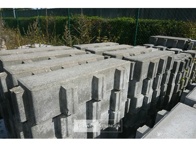 ± 150x waterdoorlatende klinkers - afbeelding 4 van  5