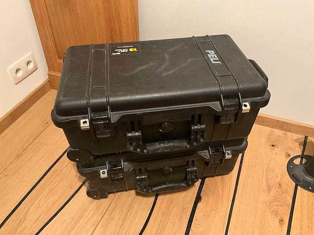 1510 peli flightcase (2x) - afbeelding 1 van  8