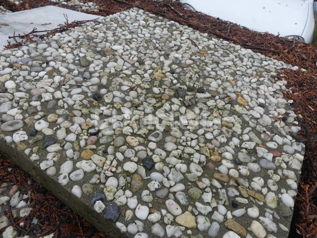 154 vuursteenbetonnen platen 40x40 - afbeelding 3 van  4