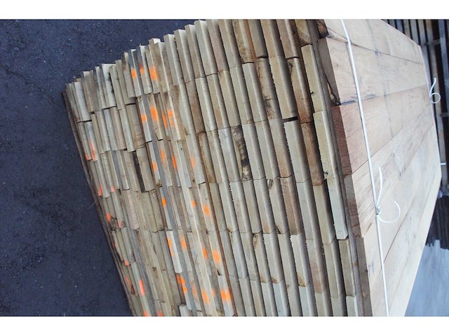 1,57 m³ eiken planken 22mm - afbeelding 3 van  3