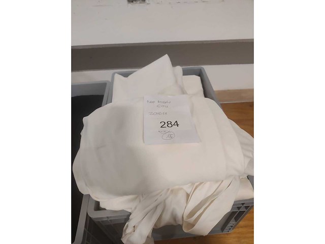 15x ecru nap receptietafel gebruikt (15x) excl. bak - afbeelding 1 van  1