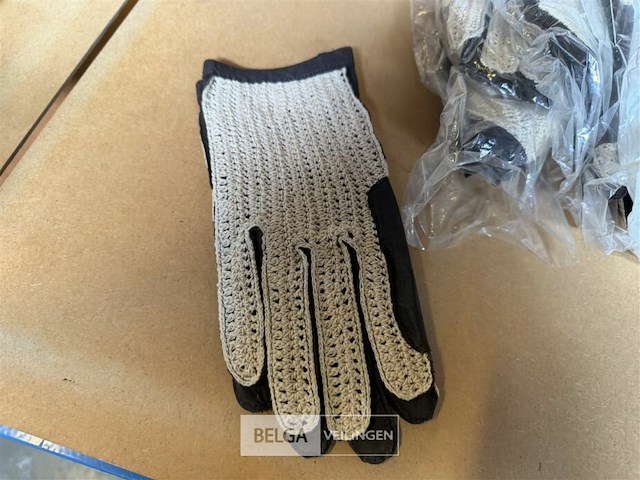 ± 15x handschoenen - afbeelding 2 van  3