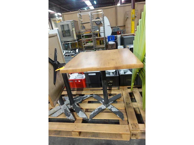 15x houten tafel - afbeelding 1 van  5