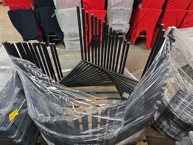 (15x) metalen terrastafels nn - afbeelding 4 van  4