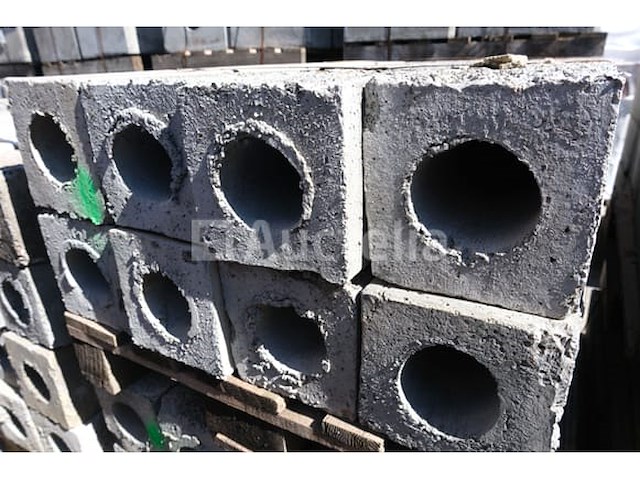 16 betonnen latei 120x19x19 - afbeelding 1 van  5