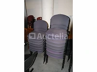 16 bijpassende stoelen - afbeelding 3 van  5