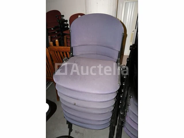 16 bijpassende stoelen - afbeelding 4 van  5
