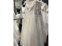 16 bruidsjurken fara sposa (totaalprijs) - afbeelding 37 van  37