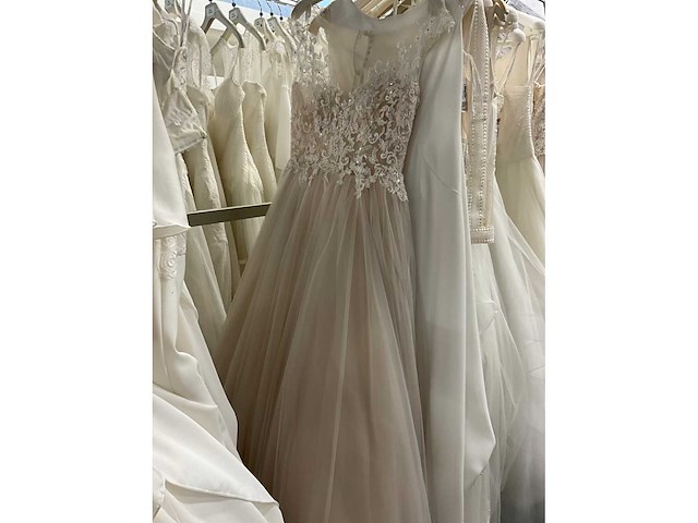 16 bruidsjurken rosa clara luna novias (totaalprijs) - afbeelding 11 van  34