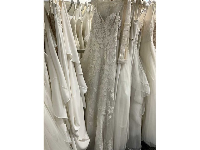 16 bruidsjurken rosa clara luna novias (totaalprijs) - afbeelding 33 van  34