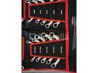 16 delige griptangen lastangen set en 50 delige sleutel set europese en engelse maten - afbeelding 8 van  12