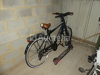 16 diverse fietsen (inbeslagname op straat) - afbeelding 2 van  9