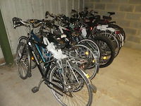 16 diverse fietsen (inbeslagname op straat) - afbeelding 3 van  9