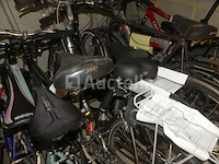 16 diverse fietsen (inbeslagname op straat) - afbeelding 5 van  9