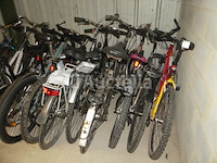 16 diverse fietsen (inbeslagname op straat) - afbeelding 7 van  9