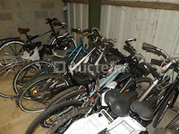 16 diverse fietsen (inbeslagname op straat) - afbeelding 8 van  9