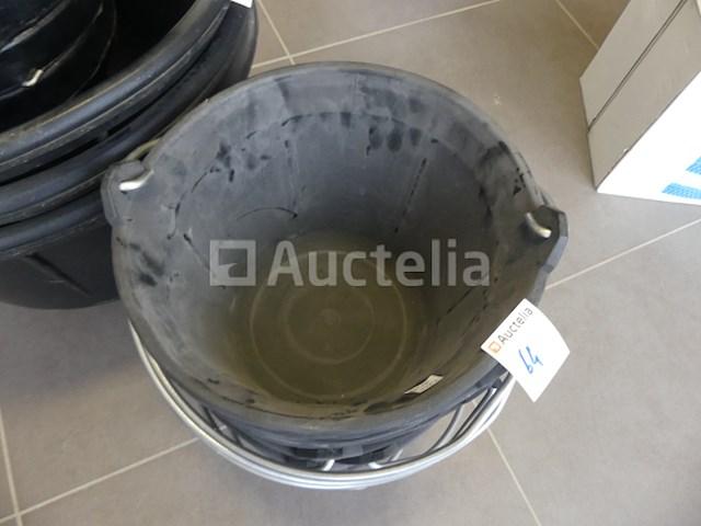 16 emmers en 3 bowls - afbeelding 7 van  7