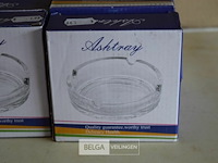 ±16 glazen asbakken - afbeelding 2 van  2